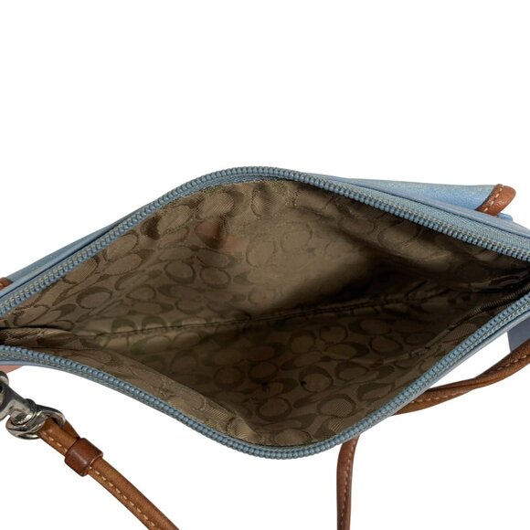 VTG Coach Hamptons Blue British Tan Leather Spectator Pocket Wristlet Wallet '04 - Picture 12 of 15